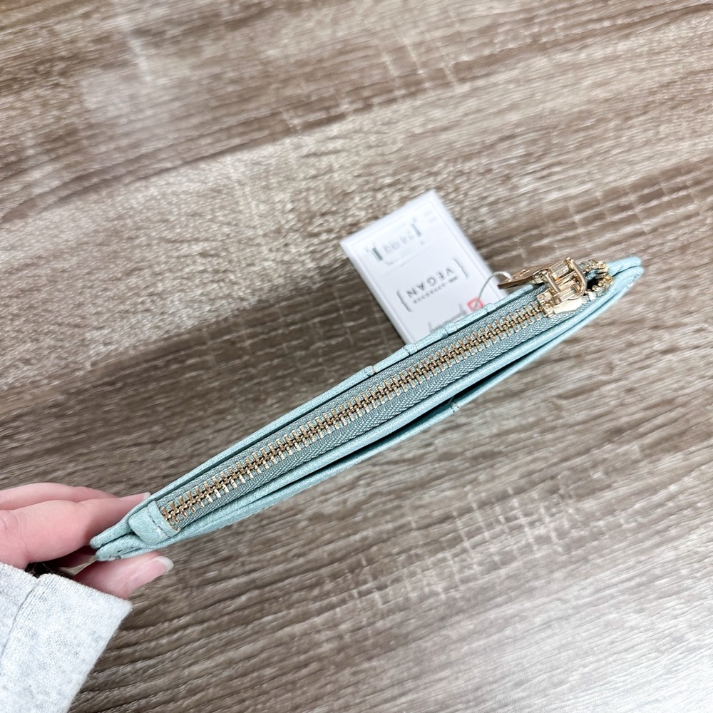 Jen & Co Slim Wallet - Turquoise - NWT - Picture 3 of 3